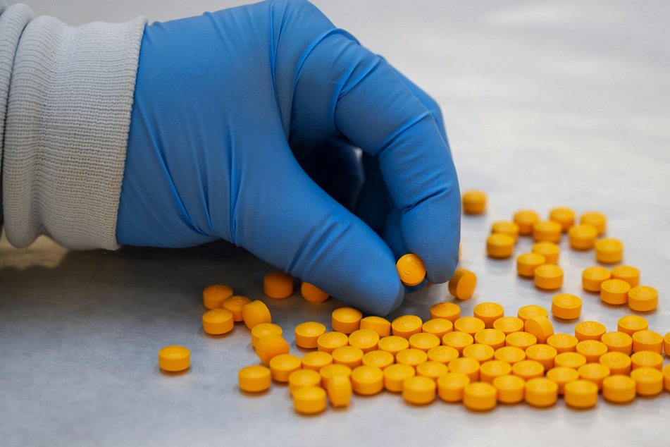 US and China to resume stalled fentanyl talks in Beijing