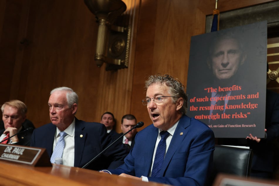 Senator Rand Paul (r) led an aggressive tirade against Fauci at the top of the hearing.