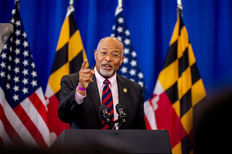 Democratic congressman Glenn Ivey criticized Chuck Schumer's support of the appropriations bill and called for the party to adopt "new leadership."