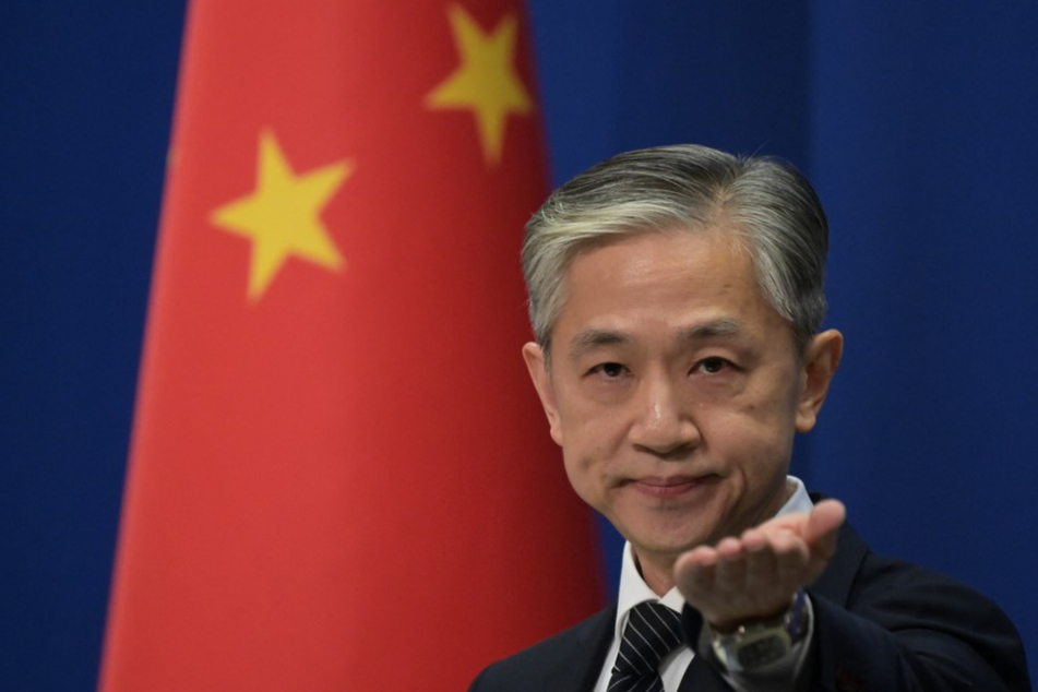 Beijing accuses US of flying its own balloons over China