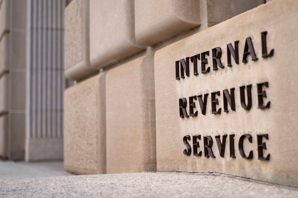 The US federal tax agency has reached an agreement to share highly regulated taxpayer information with immigration authorities.
