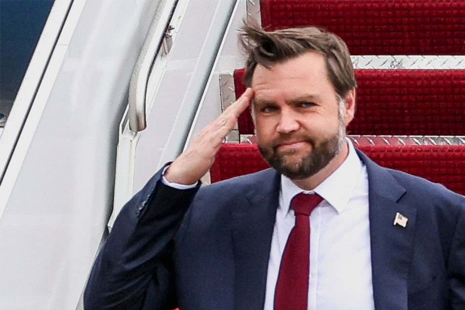 JD Vance jokes about murdering innocent fishermen in shocking rally moment