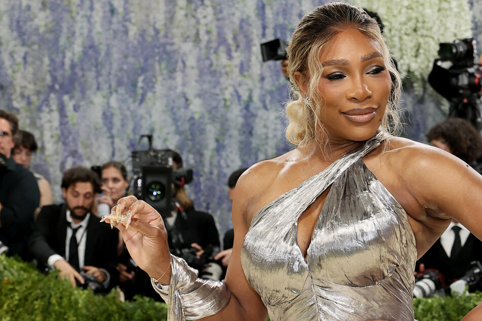 Serena Williams confirms return to tennis four years after retirement!