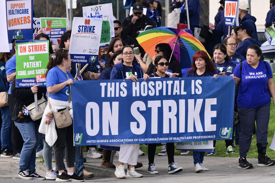 Kaiser Permanente nurses kick off massive strike in California and Hawaii