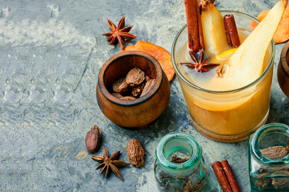 National Mulled Wine Day: A simple recipe and warm drinks to kill the winter blues