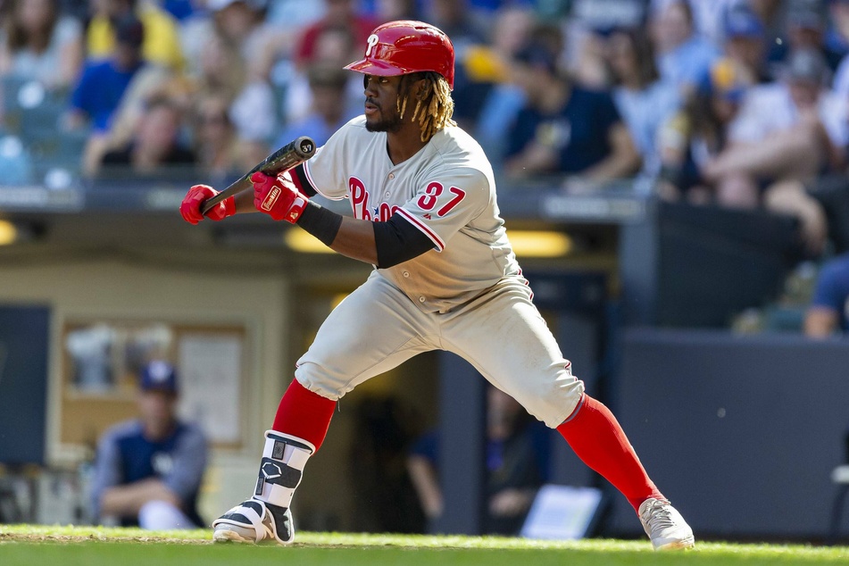 Phillies center fielder Odúbel Herrera went 2-for-4 with four RBI in the Phillies' win over the Braves on Friday