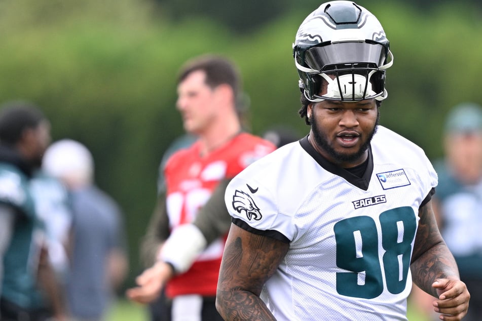 Eagles star Jalen Carter makes NFL history with eye-popping contract extension