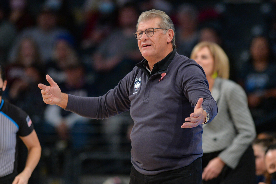 UConn head coach Geno Auriemma.