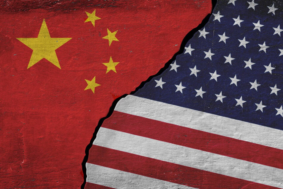 Chinese authorities detained a US seismologist who carried out research on how to detect North Korean nuclear tests.