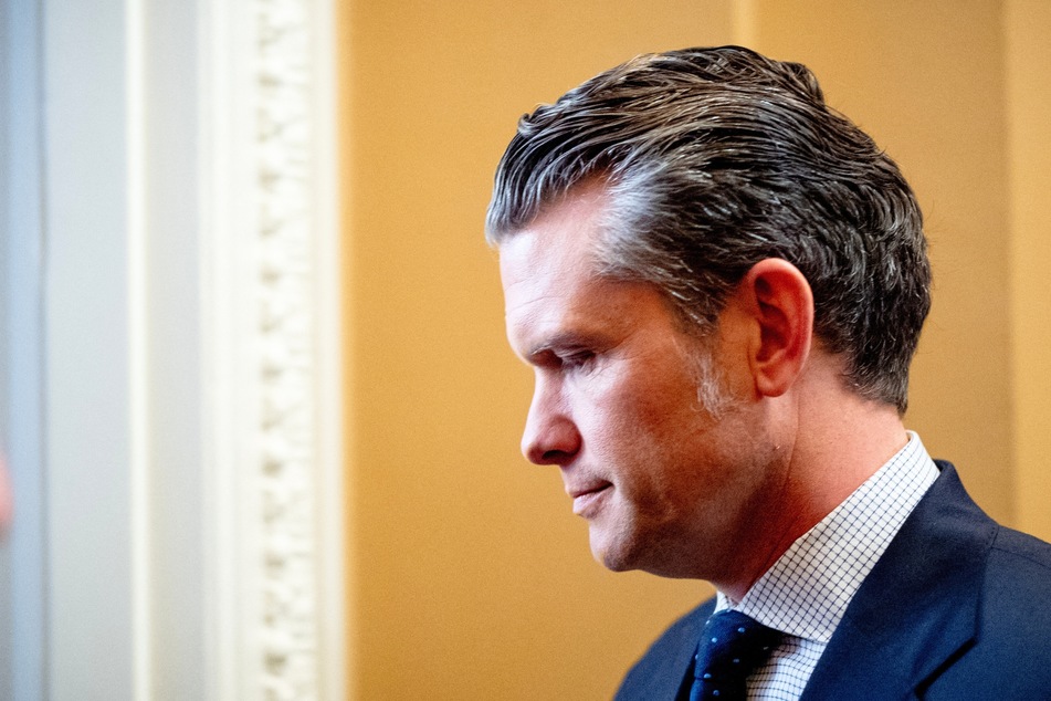 Pete Hegseth's mom writes off email calling him an abuser: "I wrote that out of love"