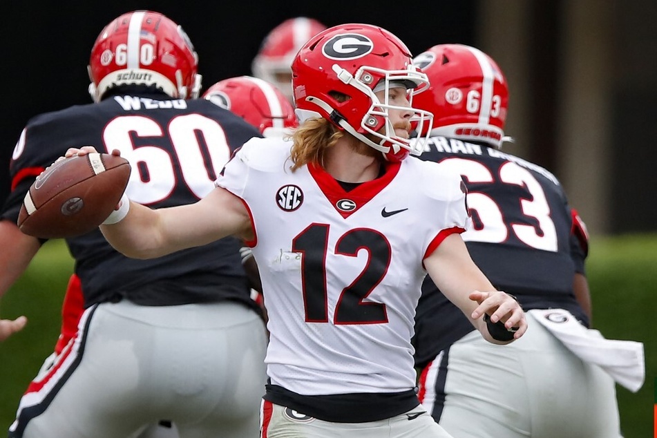 Georgia football faces major problems with quarterback