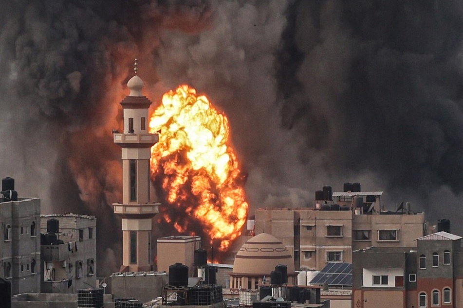Israel-Gaza war: Hopes rise for another temporary truce deal as Gaza toll hits 20,000