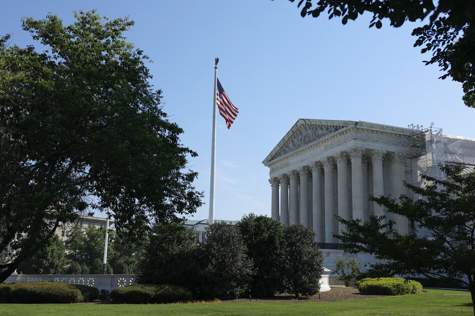Supreme Court strikes down Trump administration's ban on rapid fire gun "bump stocks"