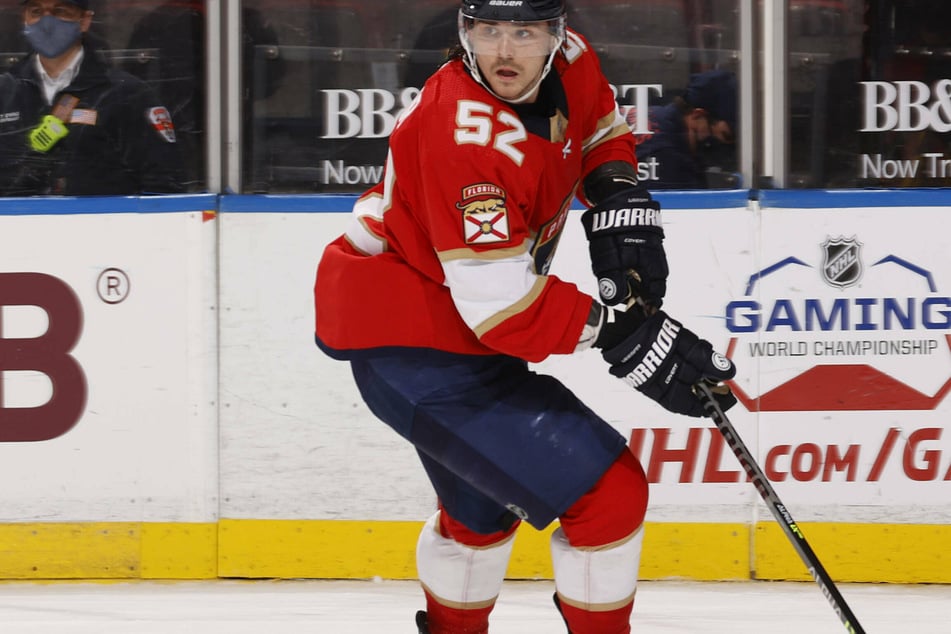 NHL: Panthers pounce on the Hurricanes in overtime to keep pace in the Central Division