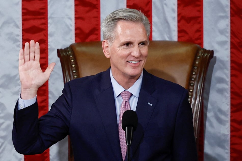 Kevin McCarthy is sworn into office after being elected the next Speaker of the US House.
