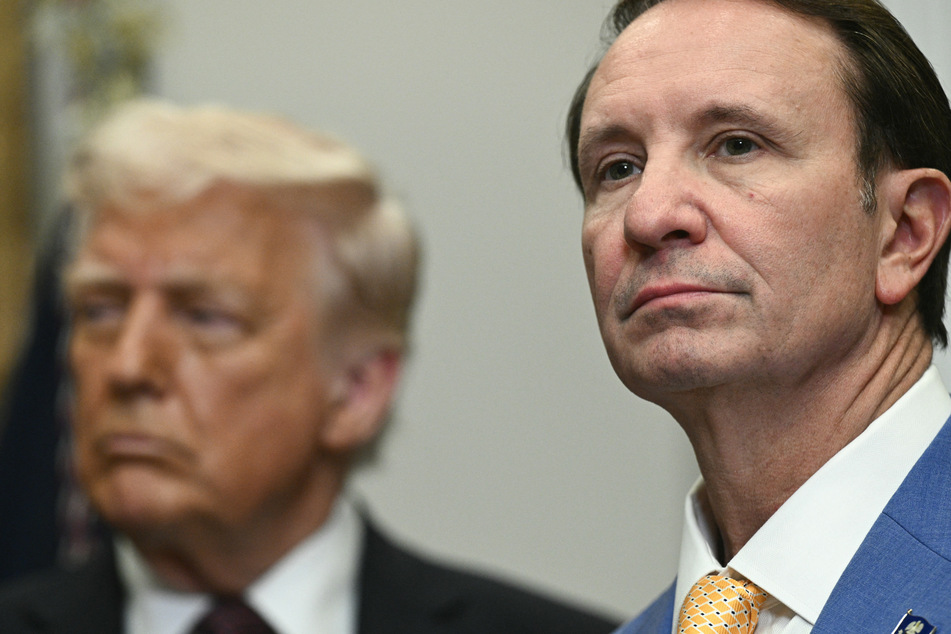 Trump's special envoy Jeff Landry (r.) has arrived in Greenland for a days-long visit.