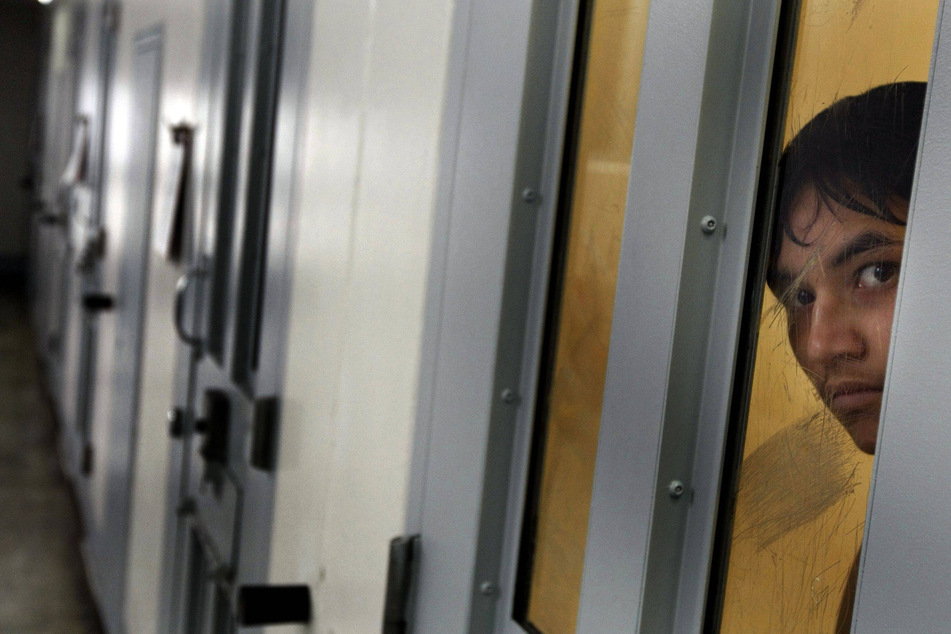 Texas death row inmates sue over "cruel and torturous" solitary confinement policies