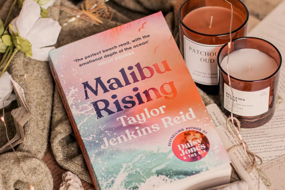 Malibu Rising follows the children of Mick Riva, who appeared in both The Seven Husbands of Evelyn Hugo and Daisy Jones & The Six.