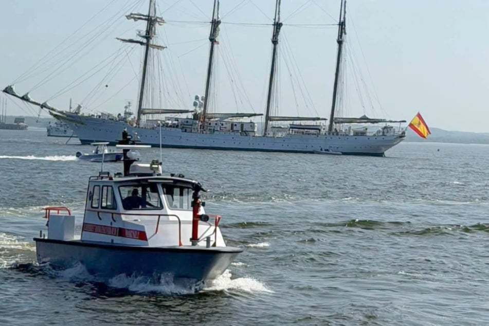 The Carteret Fire Department Marine Unit 2 is pictured before it sank.