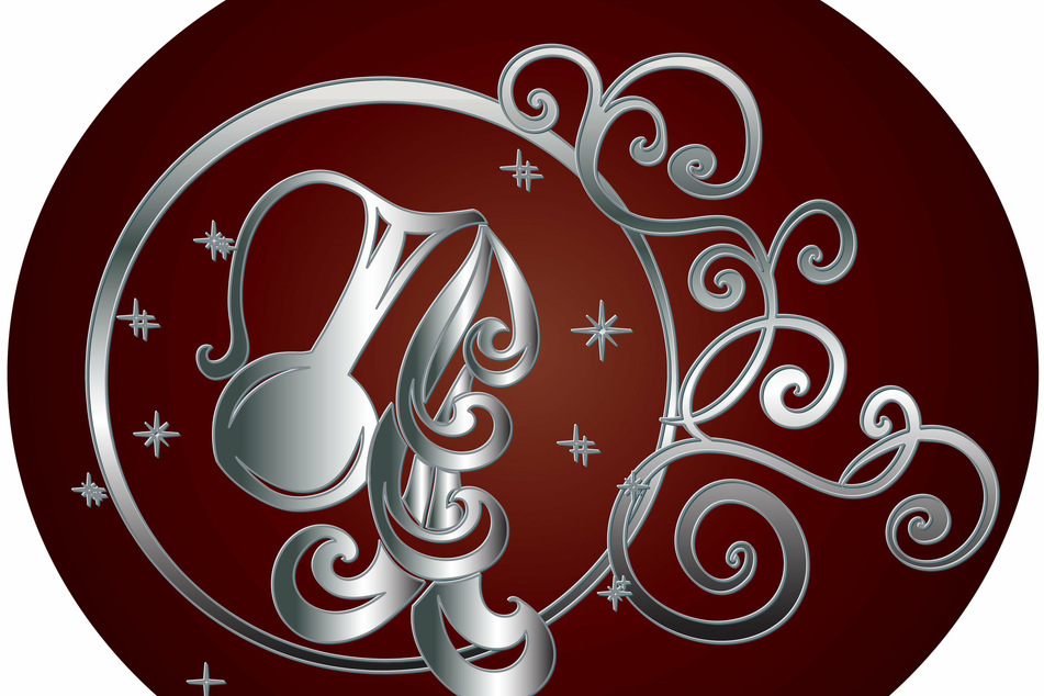 Free Aquarius monthly horoscope for December 2023