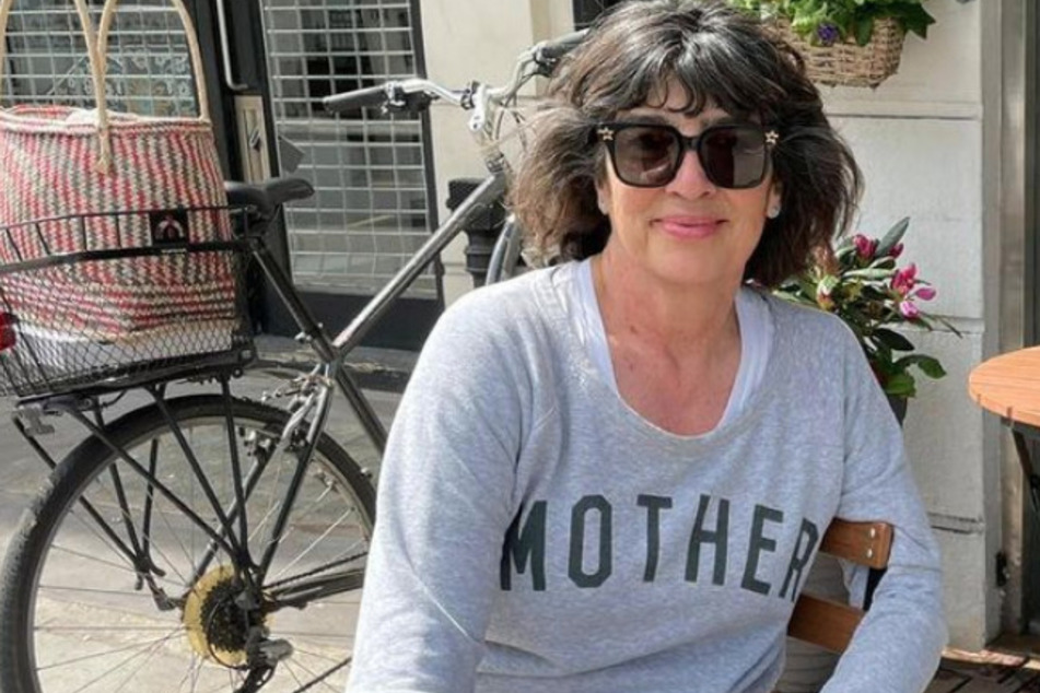 CNN's Amanpour reveals shocking cancer diagnosis on air