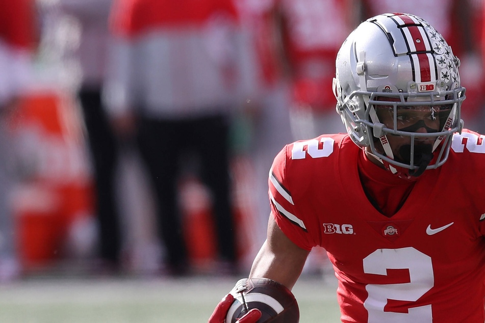 NCAA Football: Buckeyes make it nine in a row by bashing rivals Michigan state