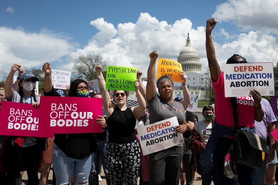 SCOTUS keeps abortion pill accessible with block of lower court ruling