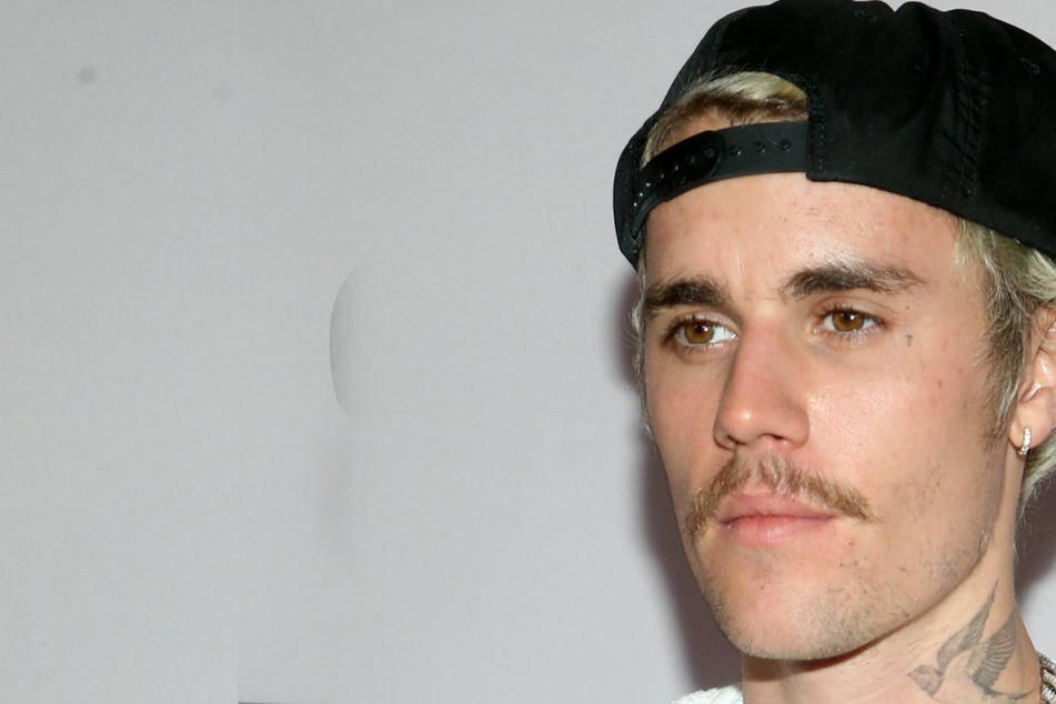 Justin Bieber reaches for the top of UK Christmas charts with special charity single