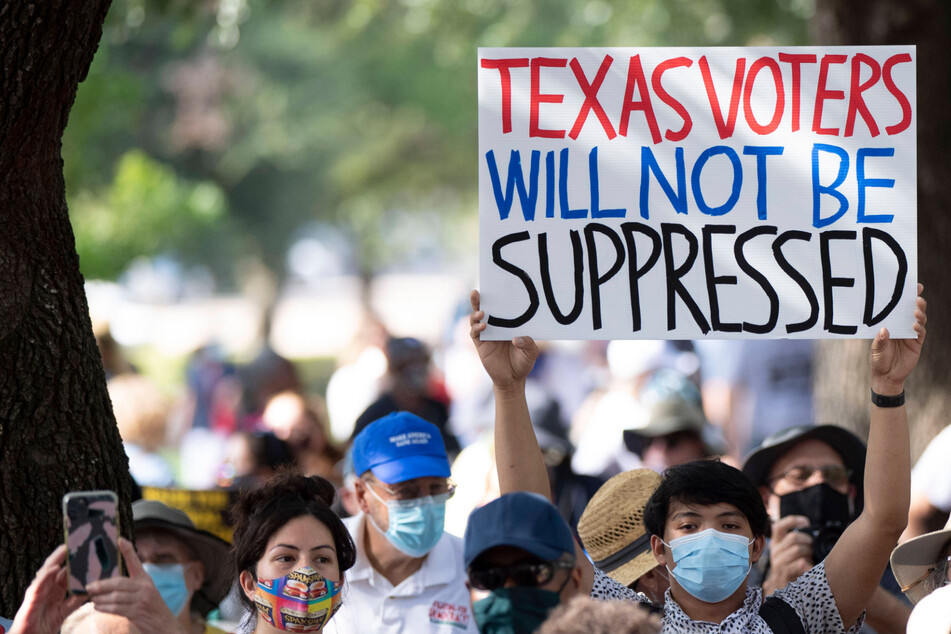 "You can be brain-damaged and see there's something wrong": Brain injury survivor speaks out on Texas redistricting