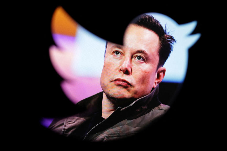 Elon Musk completes $44-billion Twitter deal: "Let the good times roll"