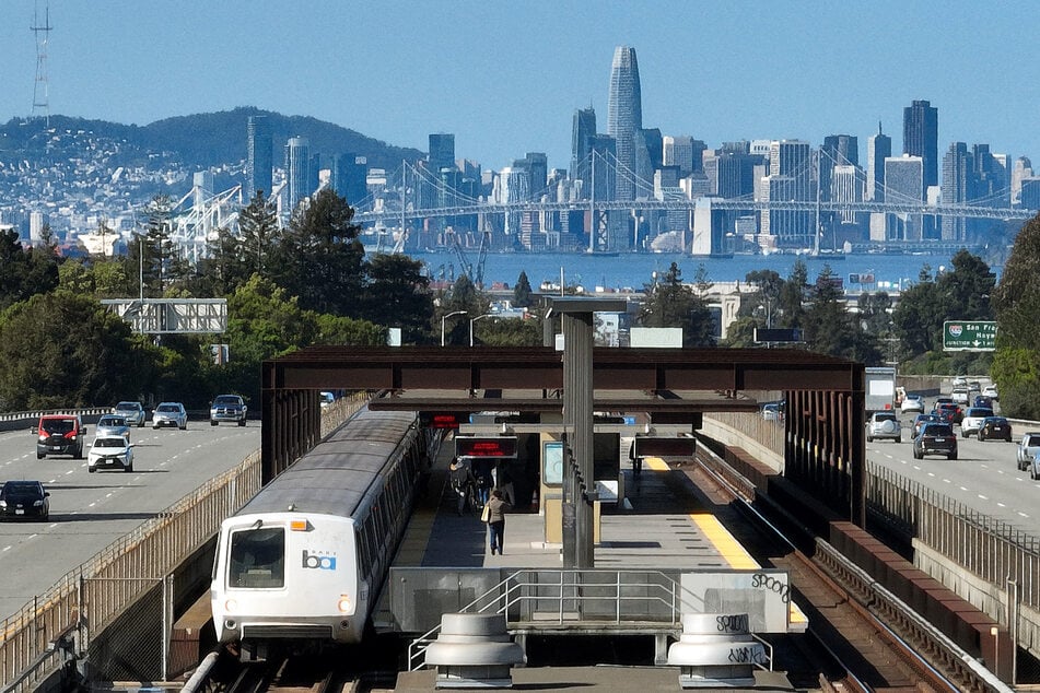San Francisco thrown into chaos after public transport outage
