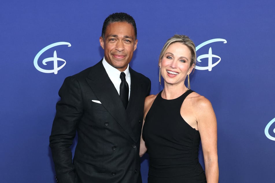 Good Morning America has been hit with a juicy scandal after stars TJ Holmes and Amy Robach were caught gallivanting around NYC! They are both still married to their respective spouses.