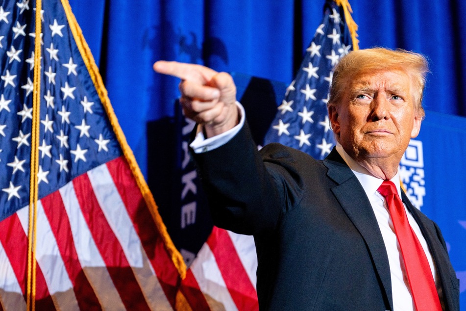 Donald Trump urges Supreme Court to reverse ballot ban to avoid "chaos and bedlam"