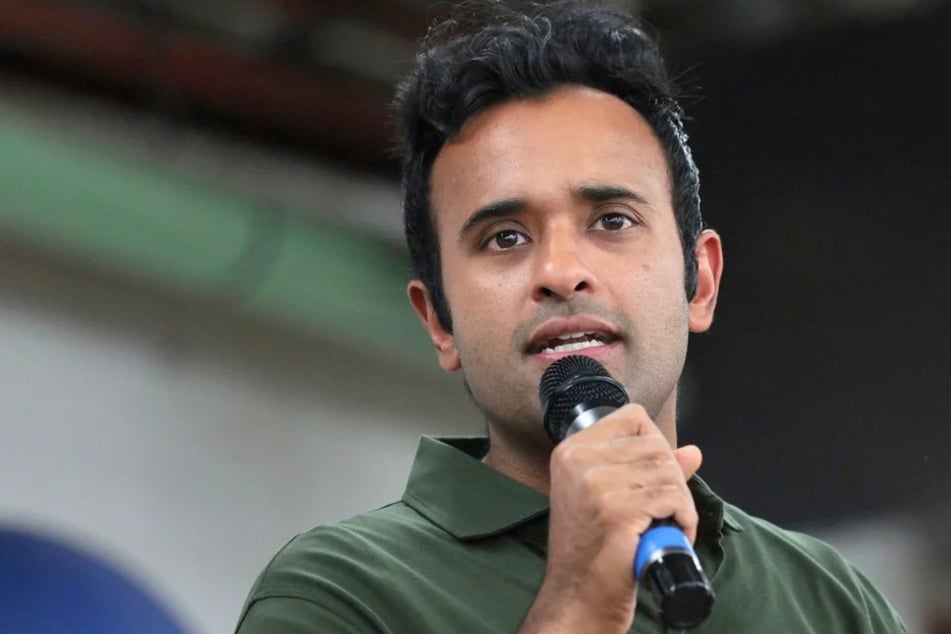 Ramaswamy's staff reportedly warned him against attack ad as controversy threatens to tank campaign