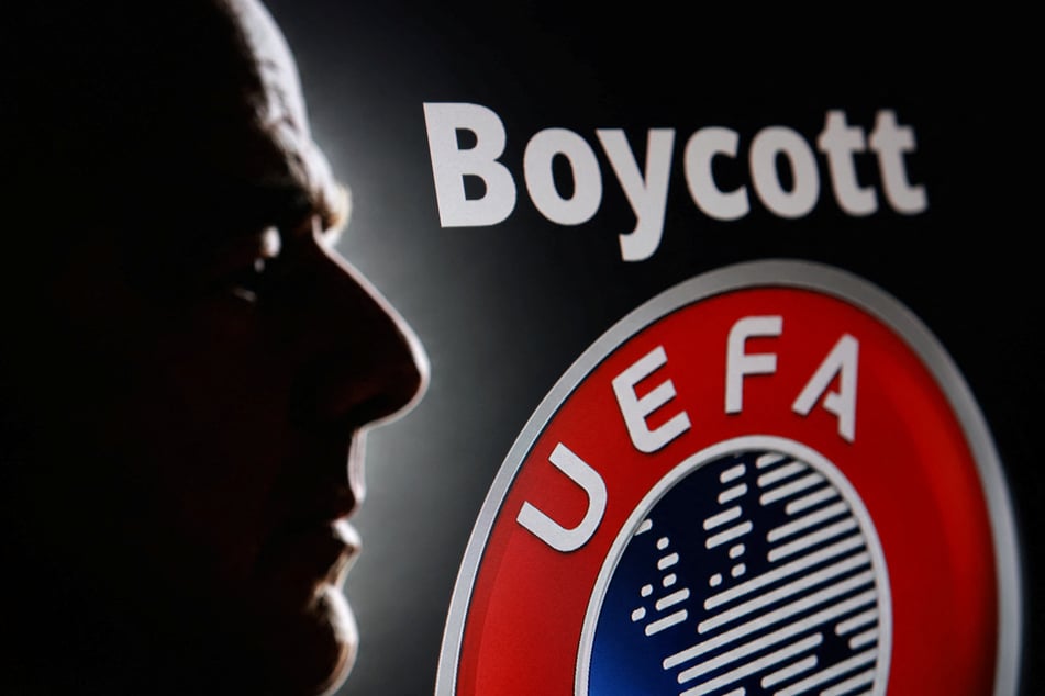 FIFA responds as UEFA mulls World Cup boycott: "Nobody is selling football"