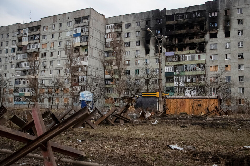 Wagner group declares capture of Bakhmut while Ukraine disputes claim