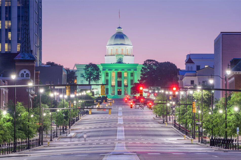 Alabama Supreme Court rules that frozen embryos are "children"