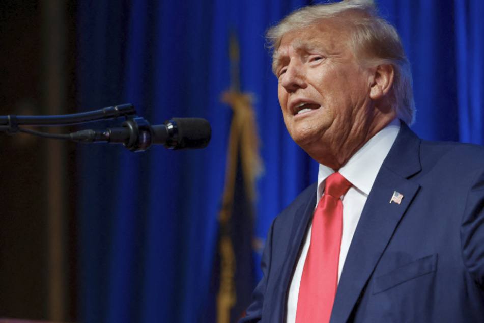 Trump lawyer outlines defense in classified docs probe as Bill Barr makes startling comment