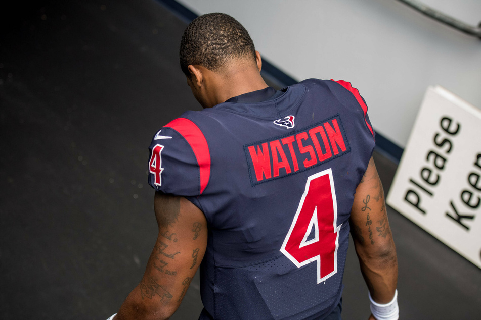 Houston PD begins sexual misconduct investigation into Texans quarterback Deshaun Watson