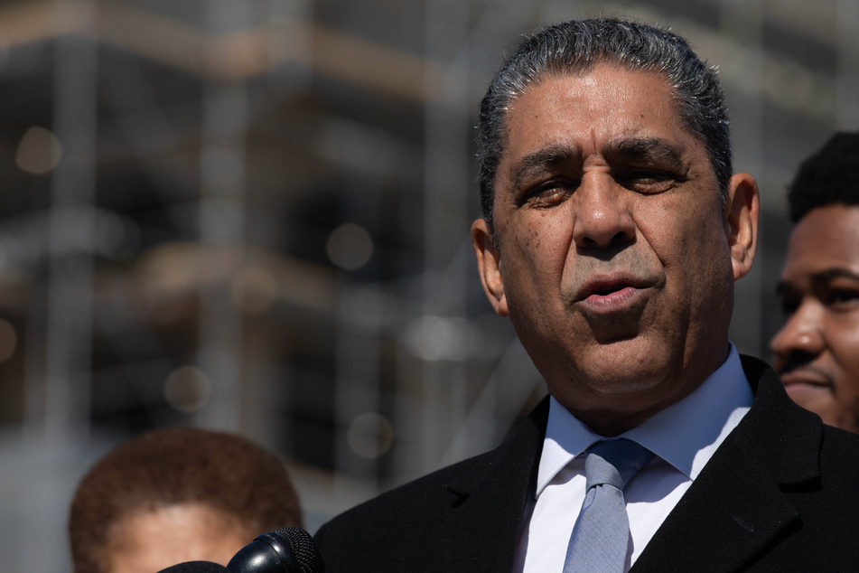 New York Representative Espaillat tests positive for Covid-19