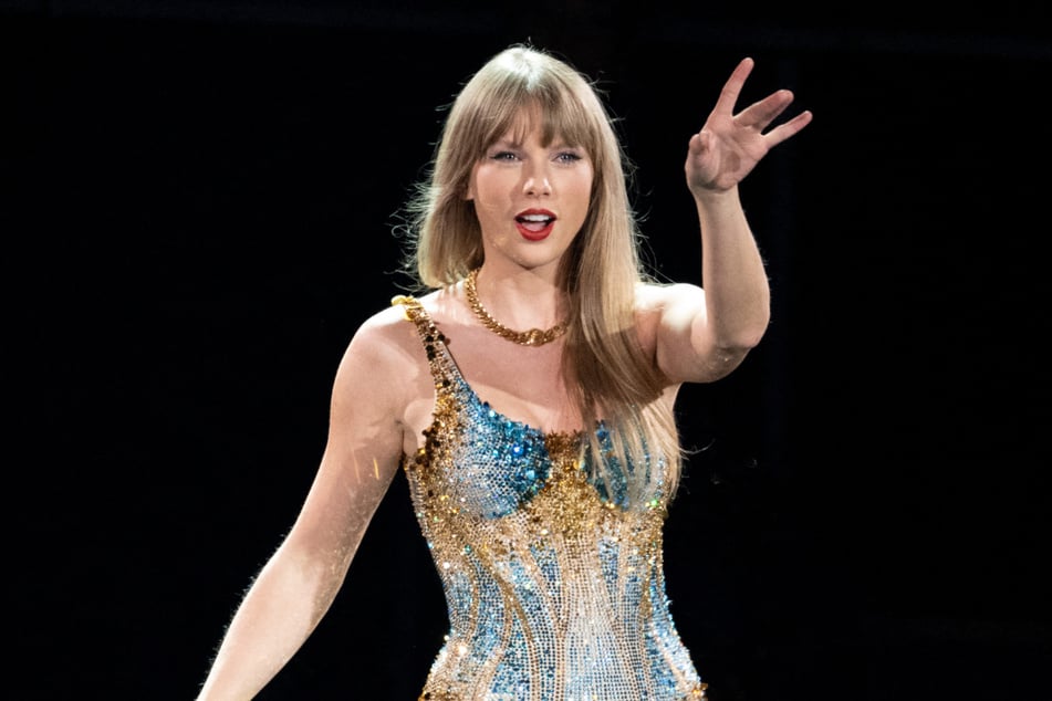 Taylor Swift has tasked fans with another Google puzzle to unlock secret content.