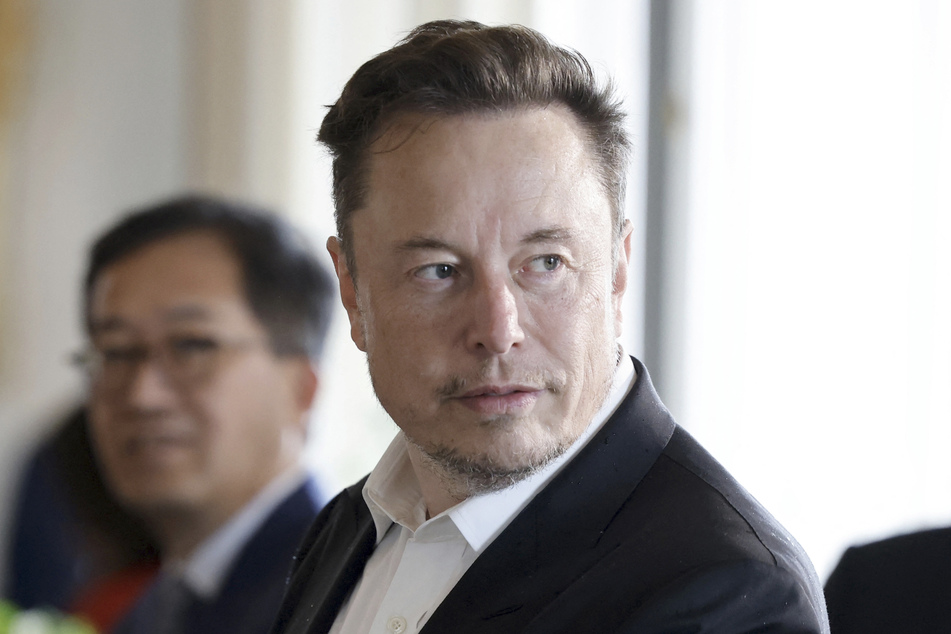 Elon Musk said he works seven days a week, and believes people should put in 40 hours a week in-person at the office.