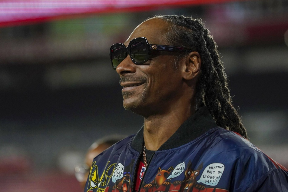 Snoop Dogg released his first album through Death Row Records.