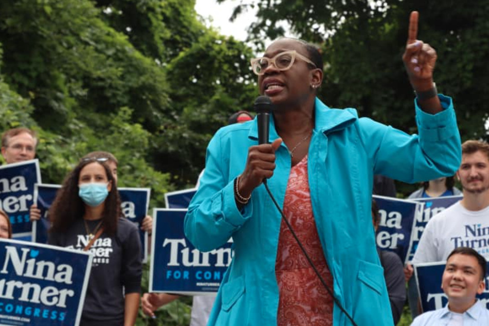 Hello Somebody! Nina Turner makes exciting campaign announcement