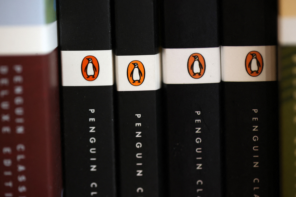 The US Department of Justice is suing Penguin Random House and Simon & Schuster to block the companies from completing a merger valued at $2.18 billion.