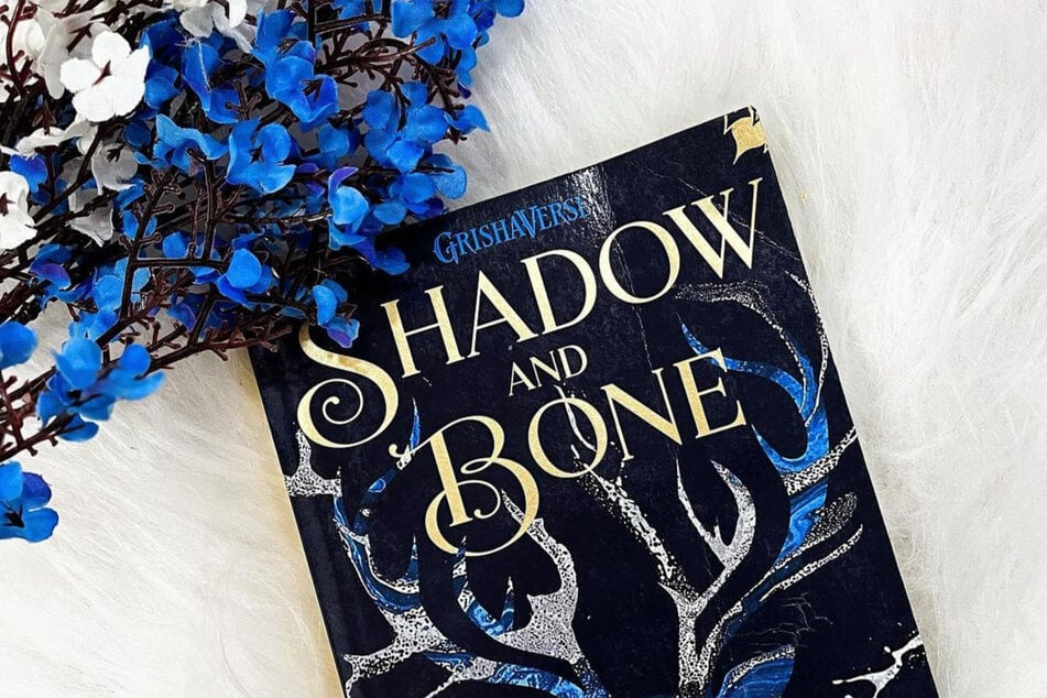 Leigh Bardugo's Grishaverse has gained further popularity following Netflix's adaptation of Shadow & Bone.