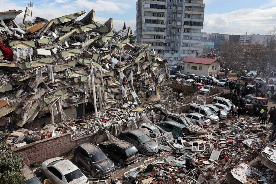Turkey and Syria earthquakes: How to help the victims