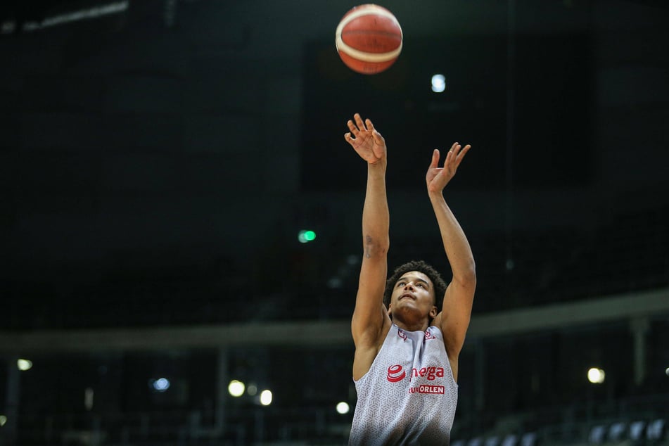 Jeremy Sochan scored 14 points for Baylor on Monday.
