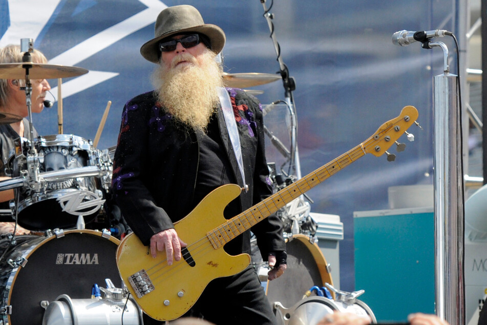 Bassist Joe Michael "Dusty" Hill (†72) was a band member with ZZ Top for more than 52 years.