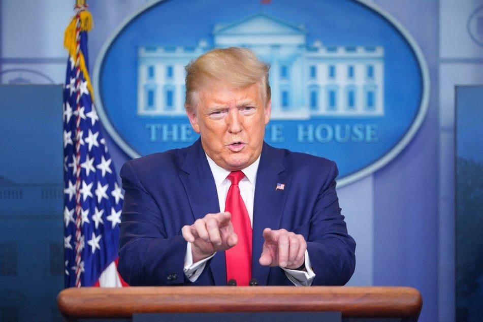 In a recent interview, Donald Trump vowed to begin issuing pardons for non-violent January 6 Capitol rioters within minutes after his presidency begins.